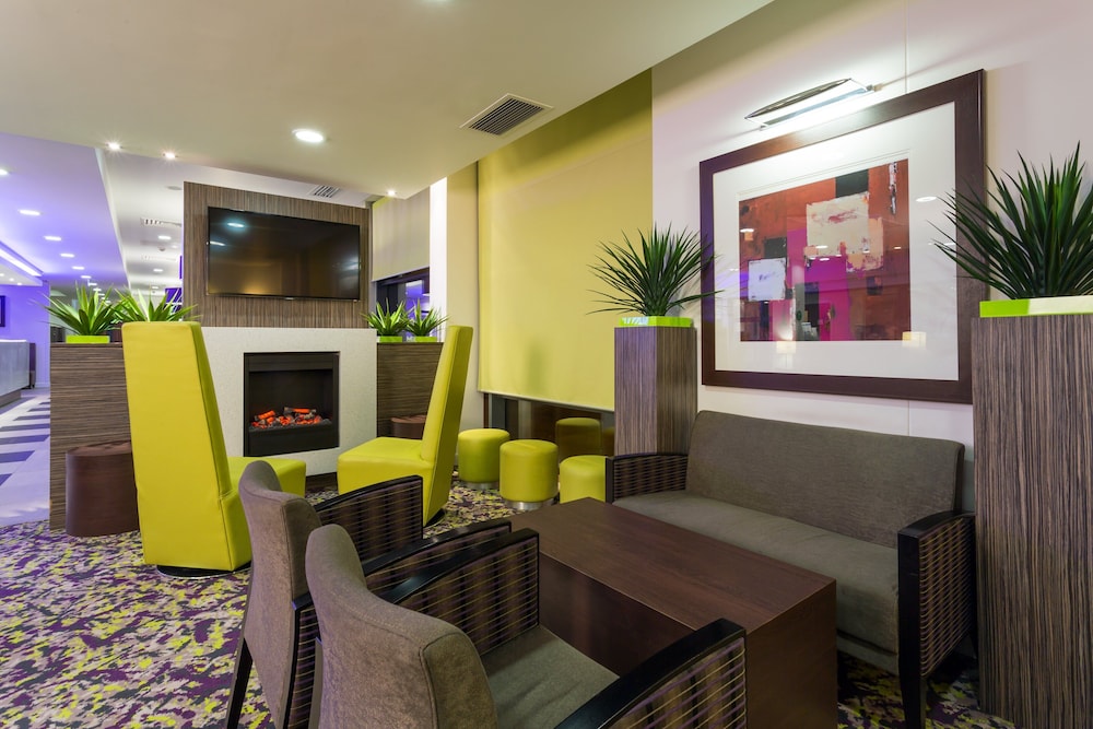 holiday inn express harlow by ihg