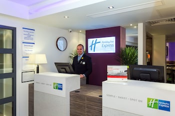 holiday inn express harlow by ihg