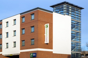 holiday inn express harlow by ihg
