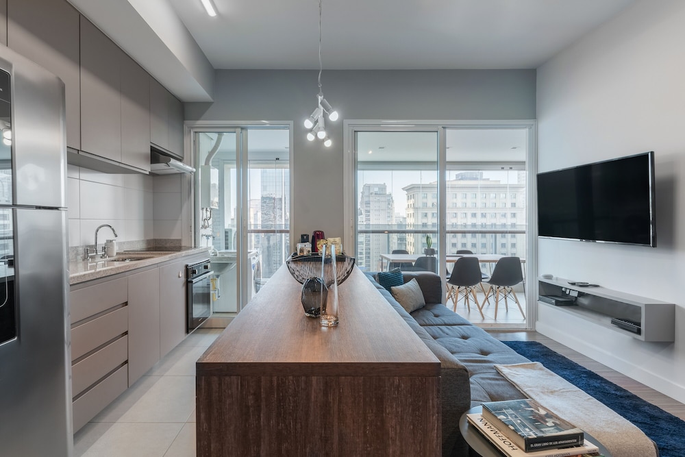 charlie one eleven vila olimpia