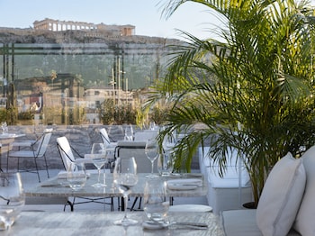 the dolli at acropolis