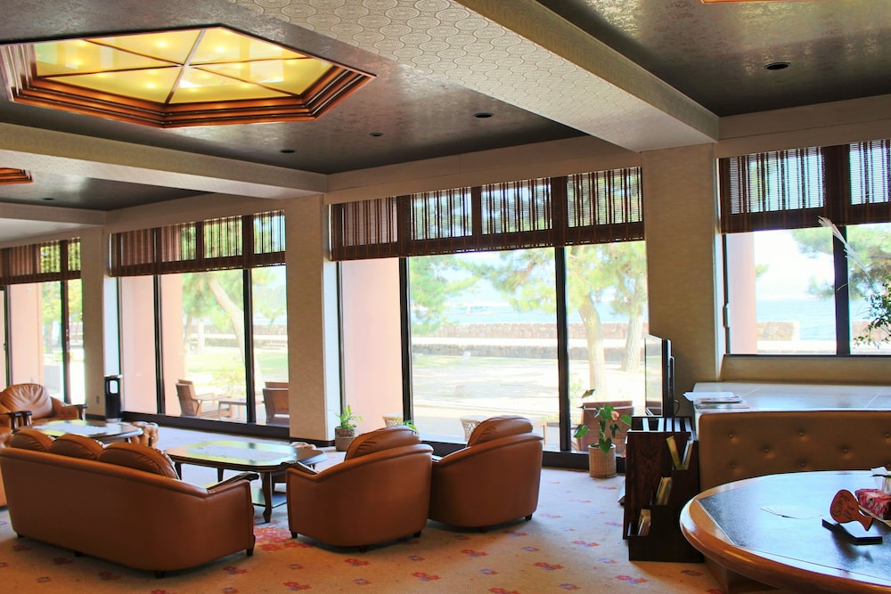 miyajima seaside hotel