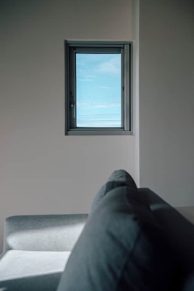 sunlight on the peninsula