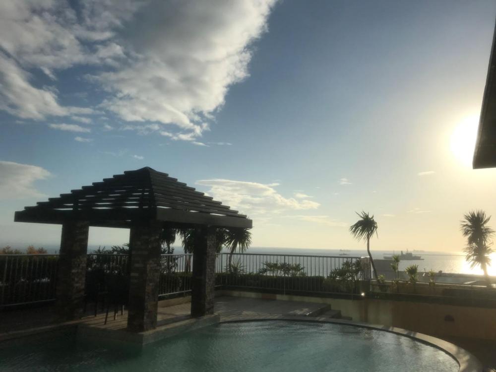 grand riviera suites