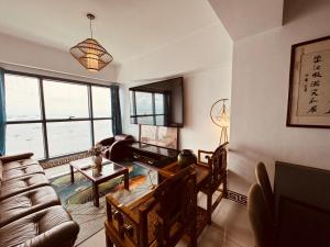 grand riviera suites