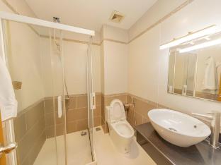 hanz armory hotel and apartment