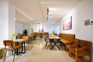 hanz armory hotel and apartment