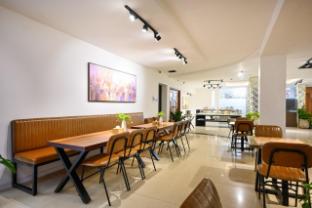 hanz armory hotel and apartment