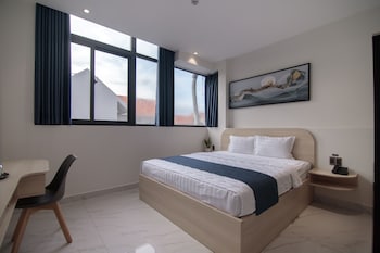 bin bin hotel 8 near sunrise city