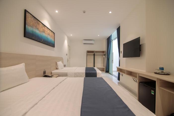 bin bin hotel 8 near sunrise city