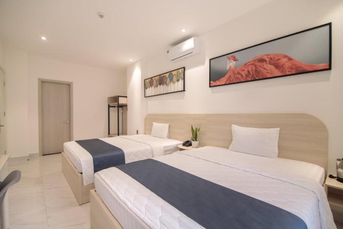 bin bin hotel 8 near sunrise city