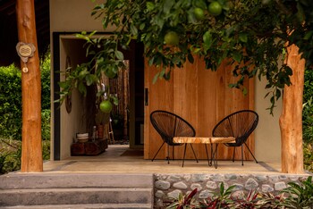 nativa refugio escondido