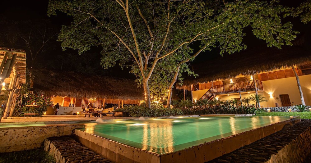 nativa refugio escondido