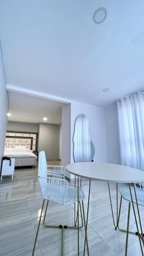 street 55 hotel