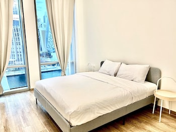 Stunning 1Bedroom With Balcony In Harboor City,United Arab Emirates>>Dubai,0 star