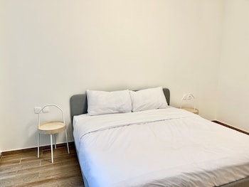 Stunning 1Bedroom With Balcony In Harboor City,United Arab Emirates>>Dubai,0 star