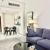 stunning 1bedroom with balcony in harboor city