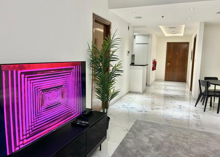 stunning 1bedroom with balcony in harboor city