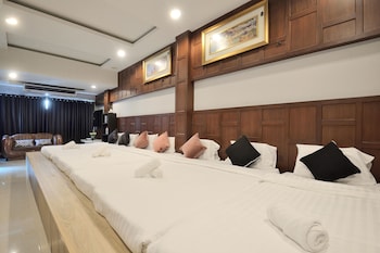 de lux bangkok hotel