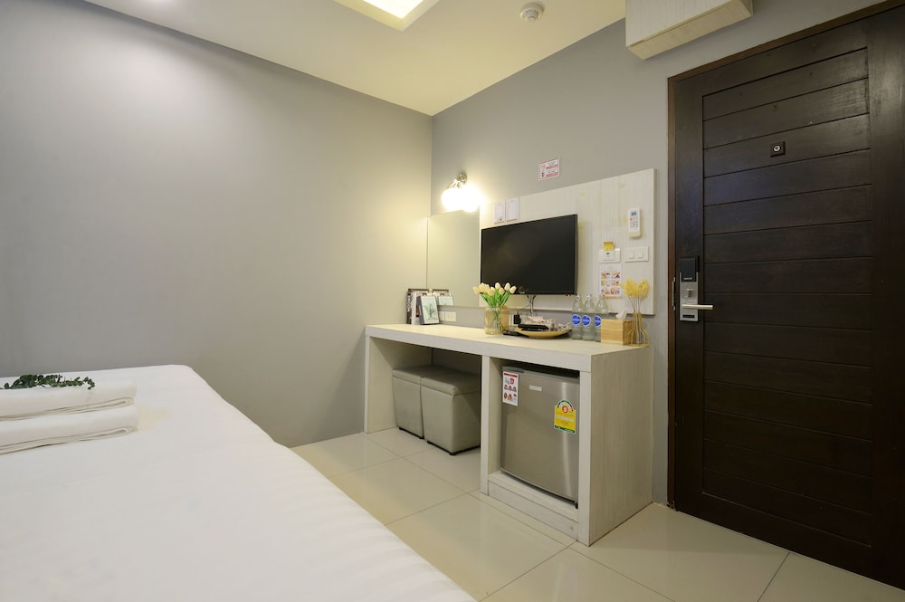 de lux bangkok hotel