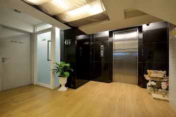 de lux bangkok hotel