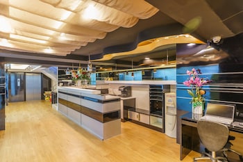 de lux bangkok hotel