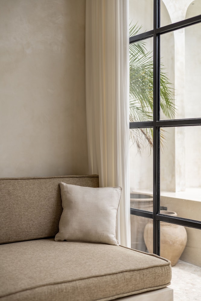 luxe and unique honeymoon bocami suites 2 by azure