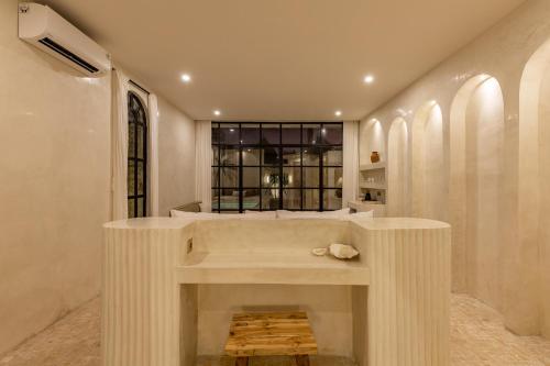 luxe and unique honeymoon bocami suites 2 by azure