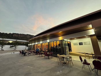 p t grand hotel