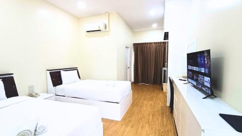 p t grand hotel