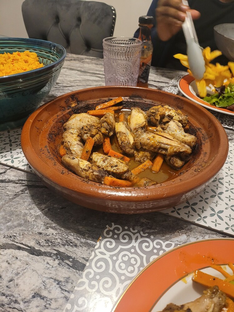 hidden treasure 2 beds sleeps 3 gillingham