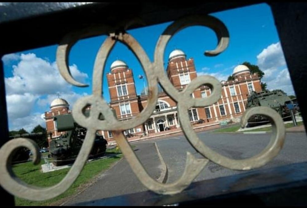 hidden treasure 2 beds sleeps 3 gillingham