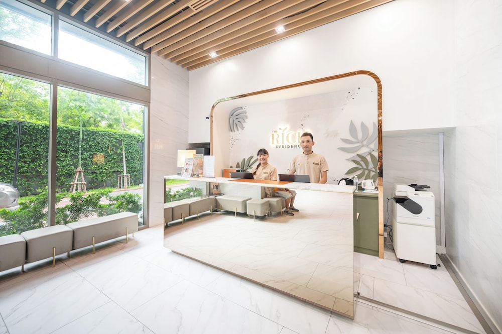 the rich residences sukhumvit nana