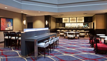 embassy suites by hilton dulles airport