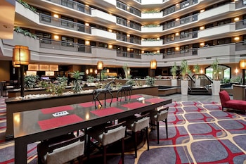 embassy suites by hilton dulles airport