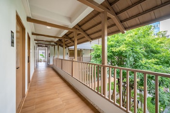 hotel wizpark ratchada
