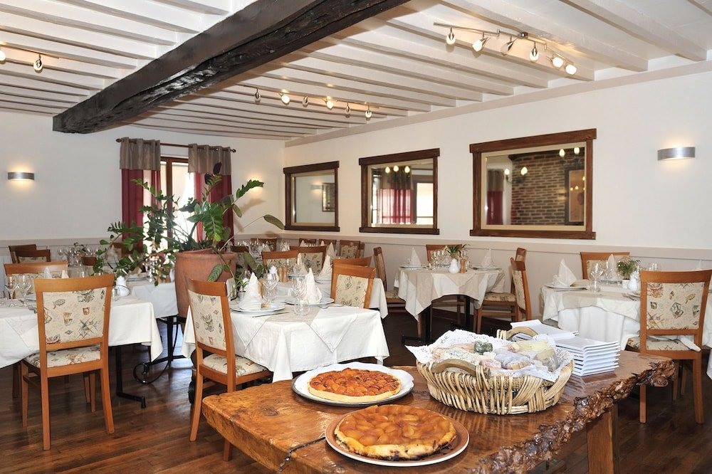 Logis Hotel Du Chateau,Bourre>>Blois,2 star