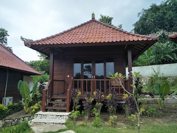 sunset hill lembongan