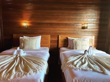 sunset hill lembongan