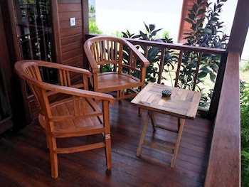 sunset hill lembongan