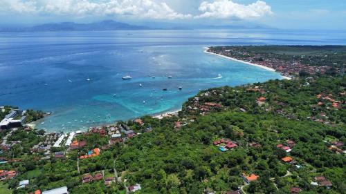 sunset hill lembongan