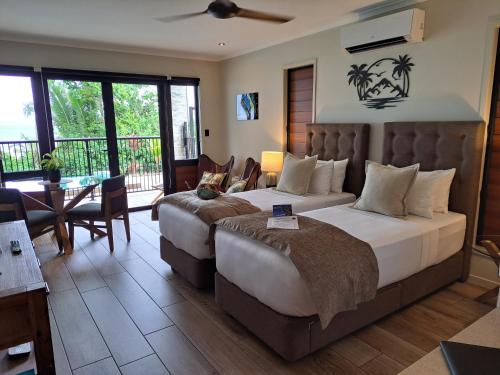 seadreams mission beach