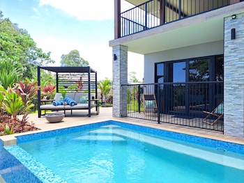 seadreams mission beach