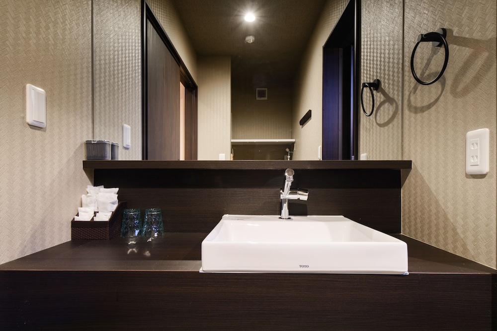 hananomizumi umemomosakura