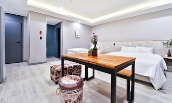 daegu seongseo hotel series 5 0