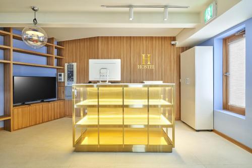 h hostel itaewon