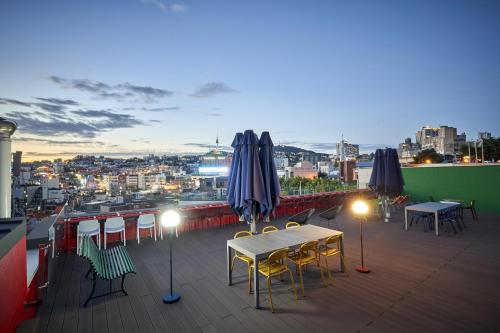 h hostel itaewon