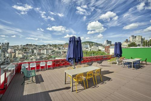 h hostel itaewon