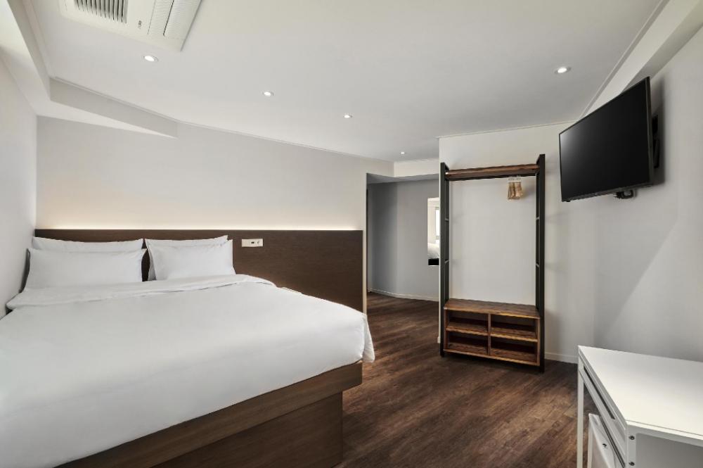 h hostel itaewon