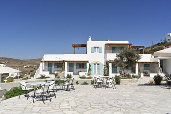 paros